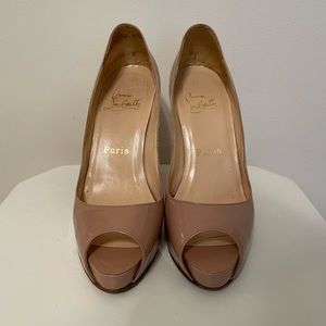 Christian Louboutin Nude Patent Platform Peep Toe Stiletto Sandals - 35